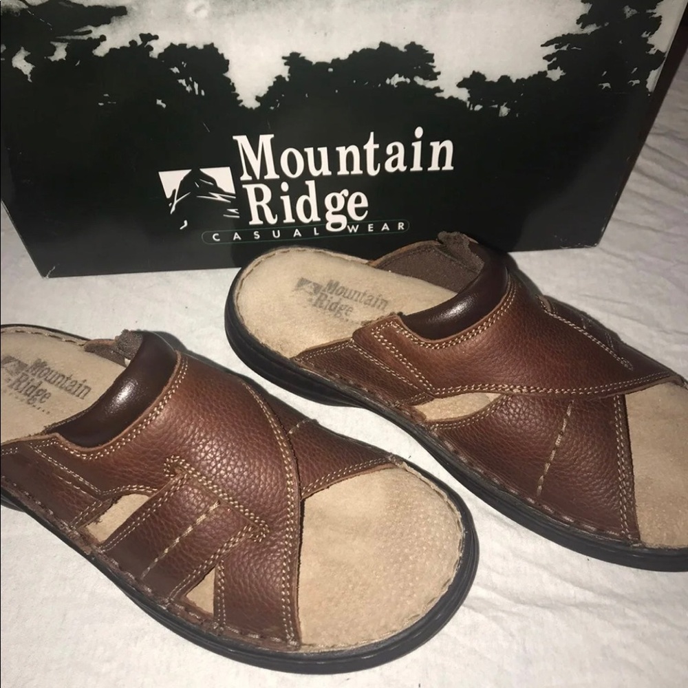 NWB Mountain Ridge Leather Casual/ Hiking Men Sz 8